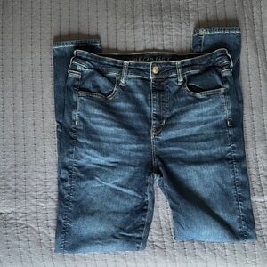 American Eagle Outfitters High Rise Blue Jeans